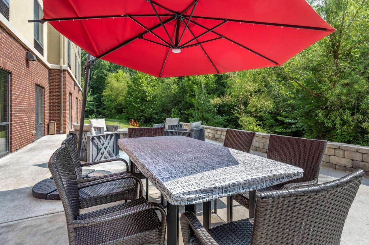 Comfort Suites Manchester Εξωτερικό φωτογραφία